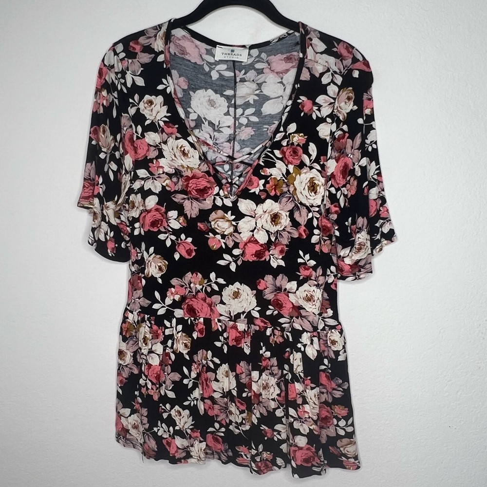 Threads Studio Women’s Floral Babydoll Criss Cross  Blouse